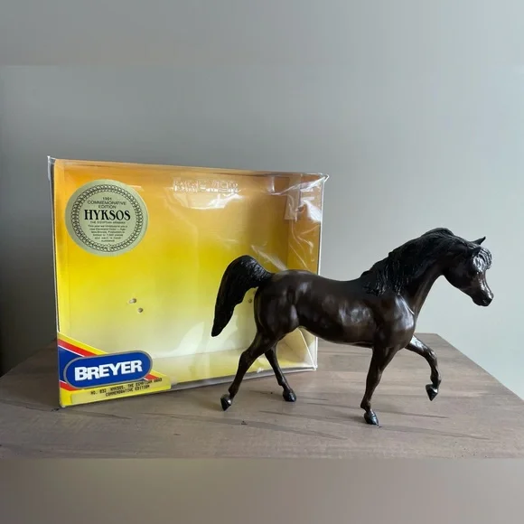 Breyer horse “Hyksos” Egyptian Arabian - Picture 8 of 10